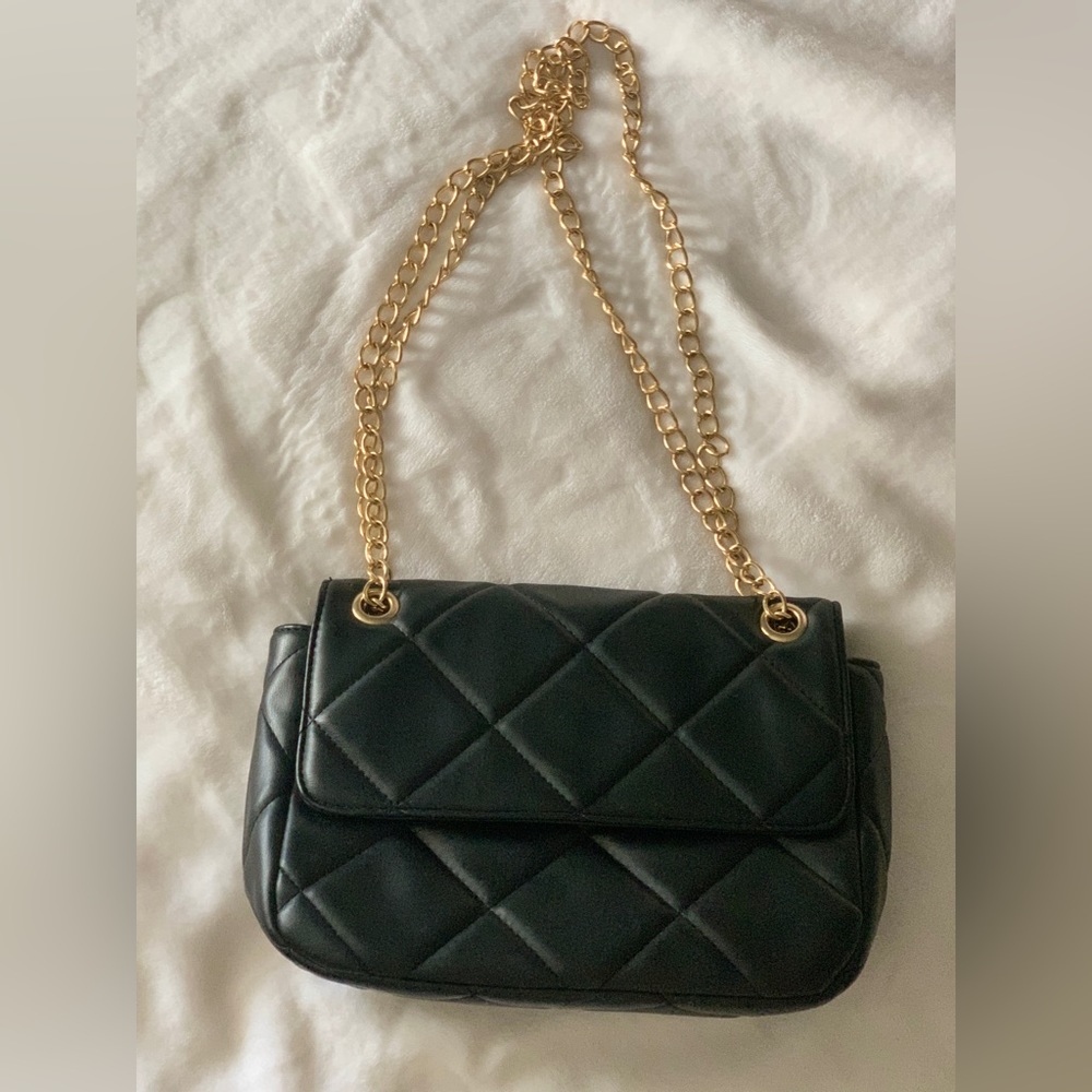 M brand, quilted black purse - Picture 3 of 7